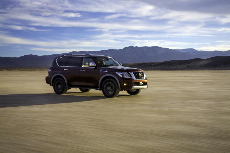  Nissan Armada 2016 года  (фото 26 из 40)